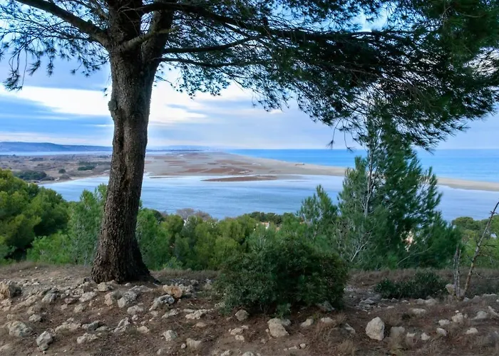 Eden Plage Naturiste, Duplex, Terrasse Et Parking